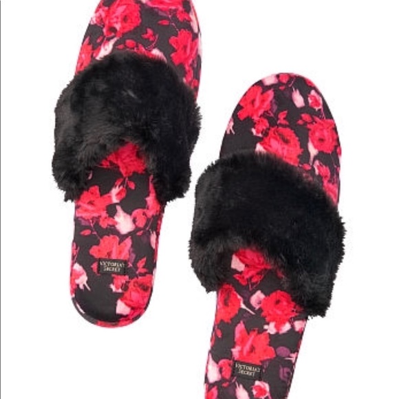 Victoria Secret Slippers - Picture 5 of 7